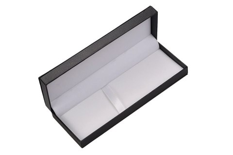 Etui na pióra czarne [mm:] 175x62x 28 Titanum (T42)